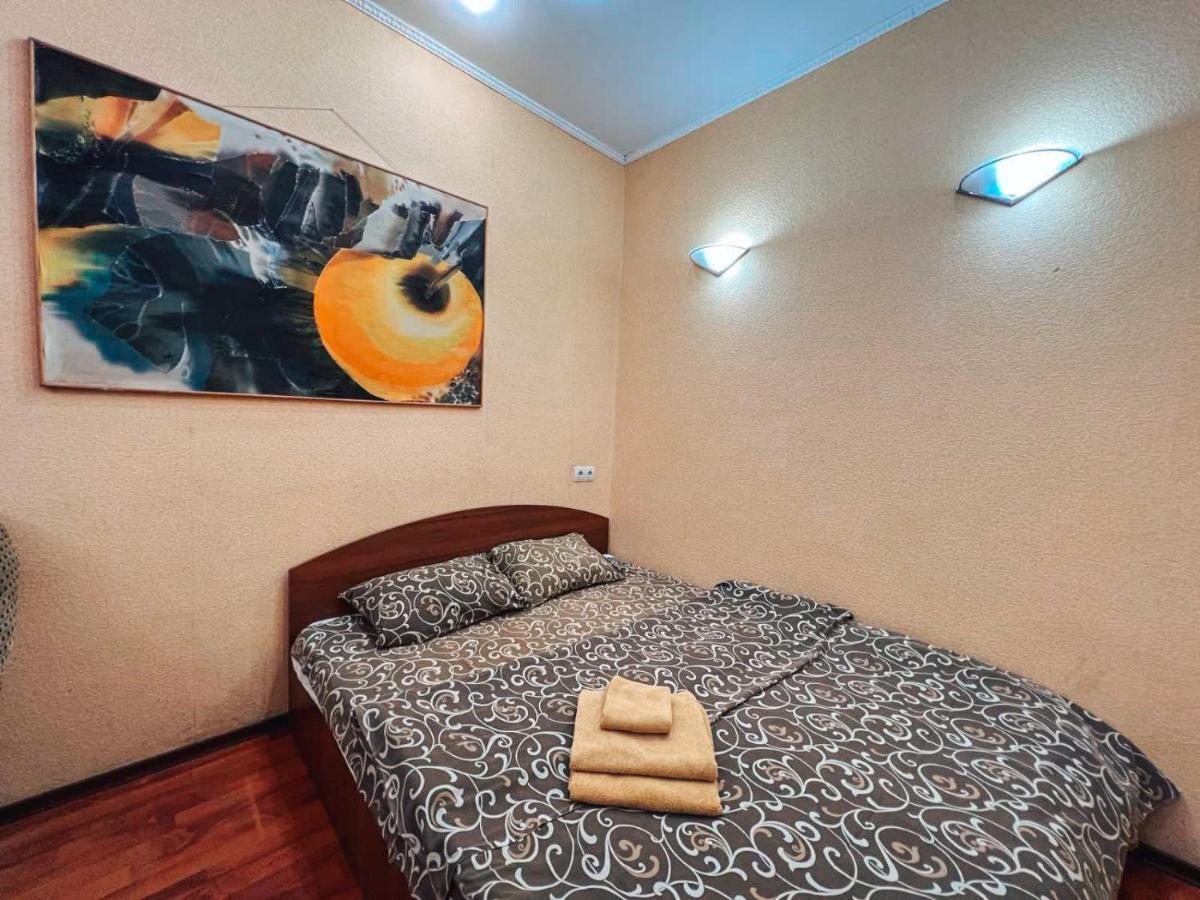 Apartment Near Metro Station Darnitsa キエフ エクステリア 写真